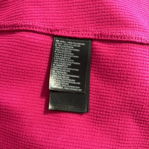 Pink North Face Windwall Jacket Women’s Medium. - Picture 9 of 9
